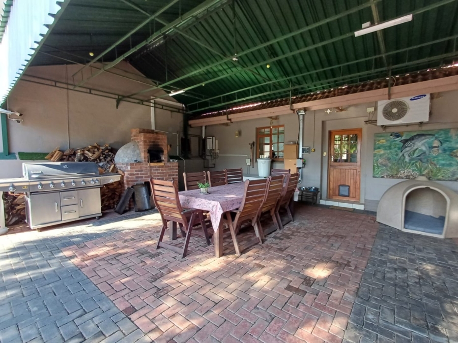 4 Bedroom Property for Sale in Stilfontein Ext 4 North West